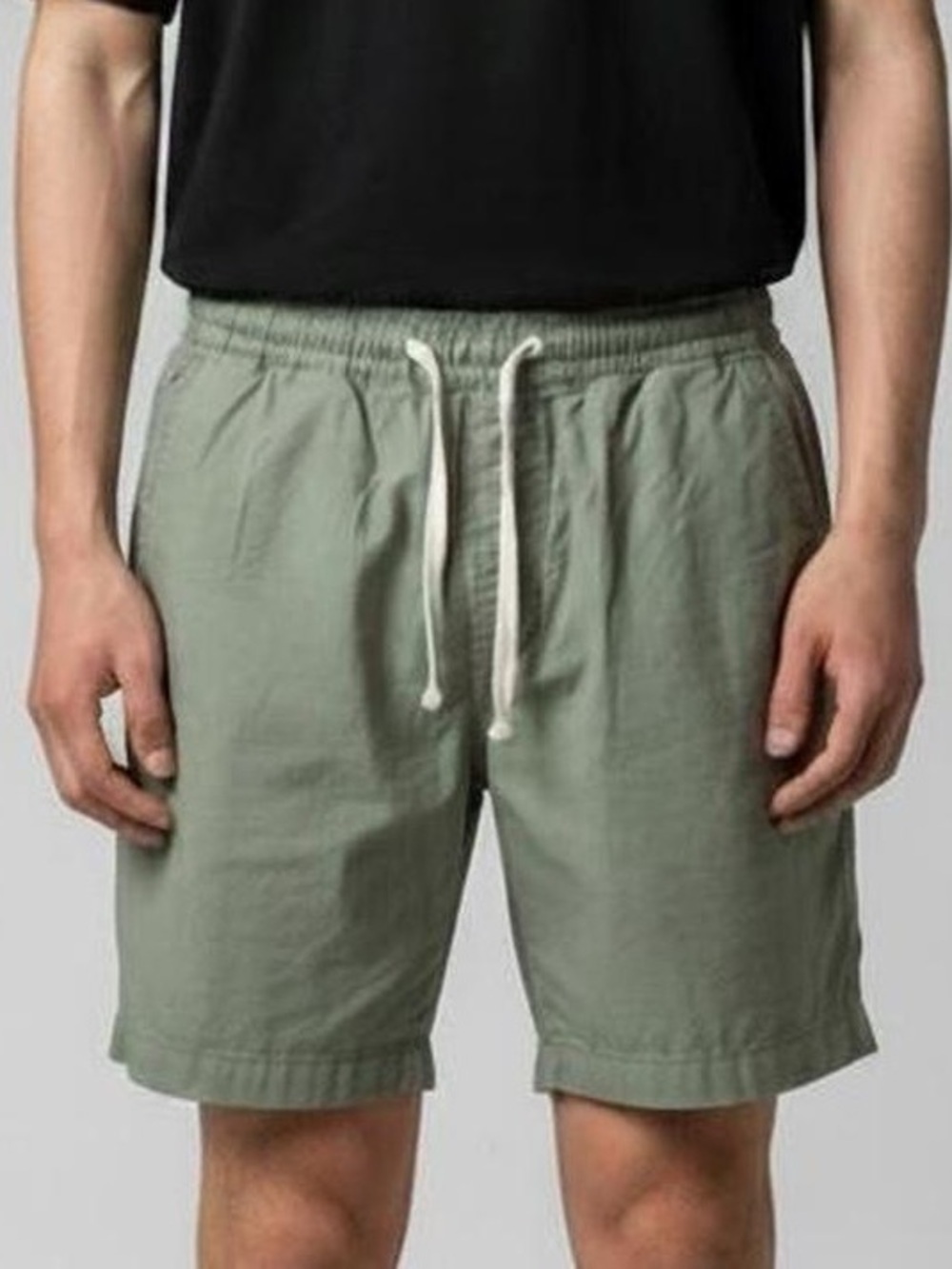 Old Navy Men’s Green Khaki Drawstring Shorts Small